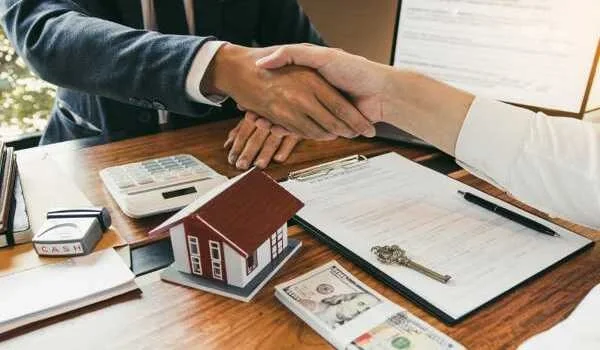 Featured Image of How To Handle Apartment Buyer Complaints And Grievances