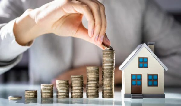 Featured Image of Is Buying An Apartment In Hyderabad Worth It For It Techs