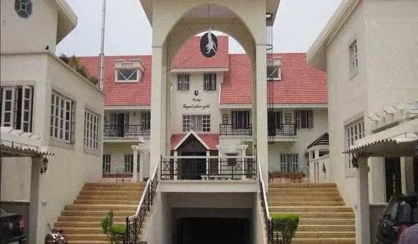 Featured Image of Prestige Regent Place Gold